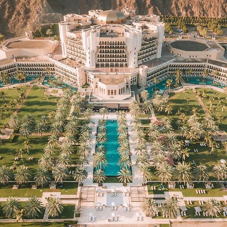 Al Bustan Palace, A Ritz-Carlton Hotel Mascate Esterno foto The Oberoi Dubai