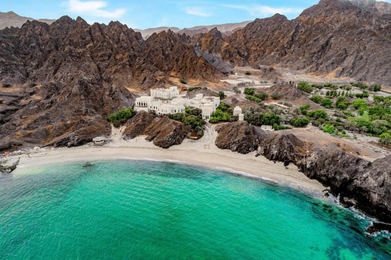 Al Bustan Palace, A Ritz-Carlton Hotel Mascate Esterno foto Aerial view of the resort