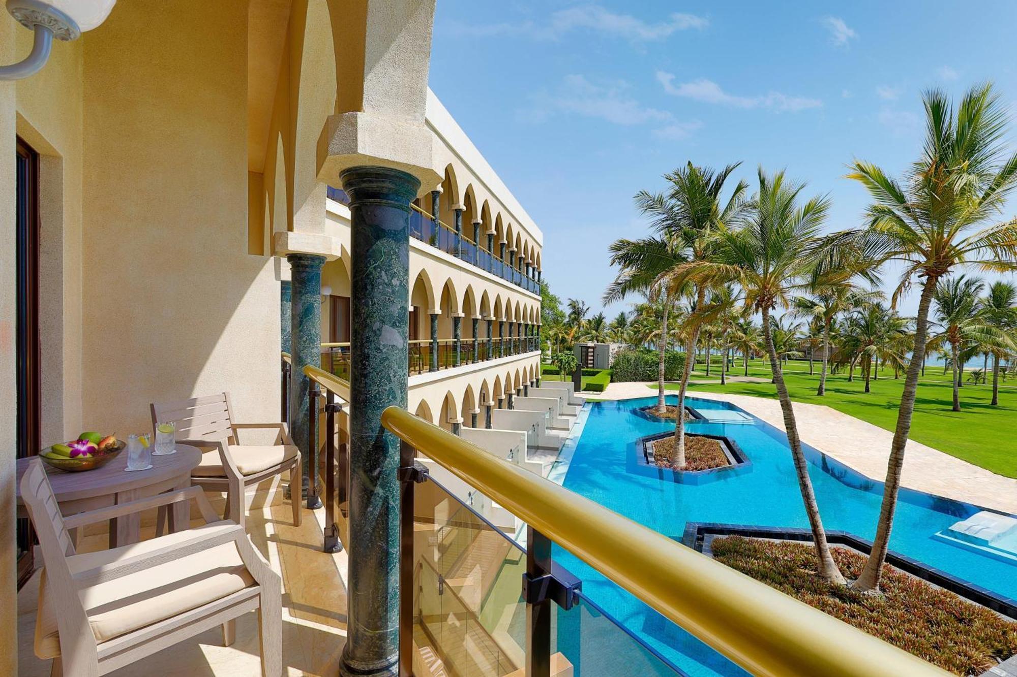 Al Bustan Palace, A Ritz-Carlton Hotel Mascate Esterno foto The Oberoi, Mumbai