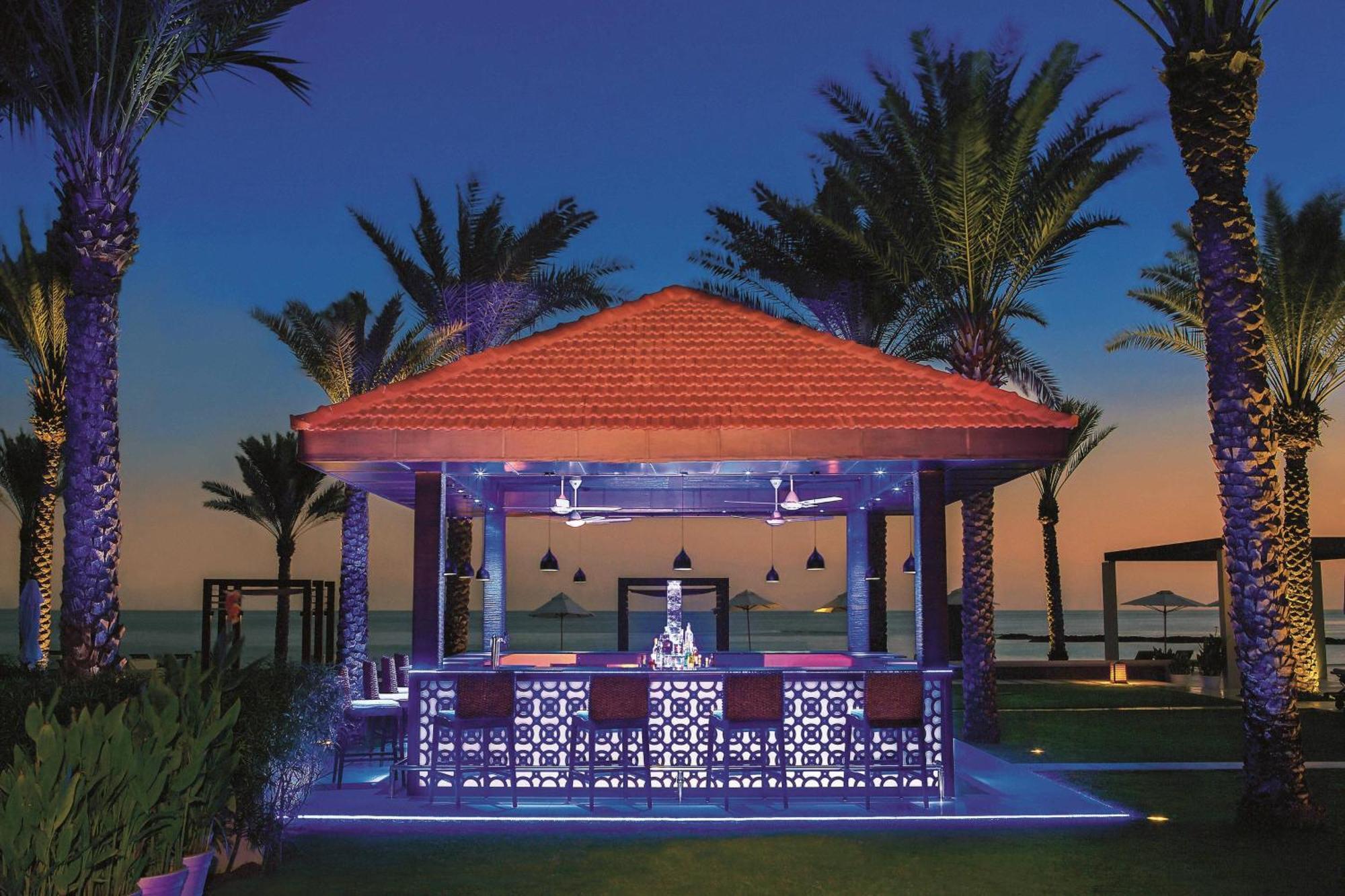 Al Bustan Palace, A Ritz-Carlton Hotel Mascate Esterno foto The Cove