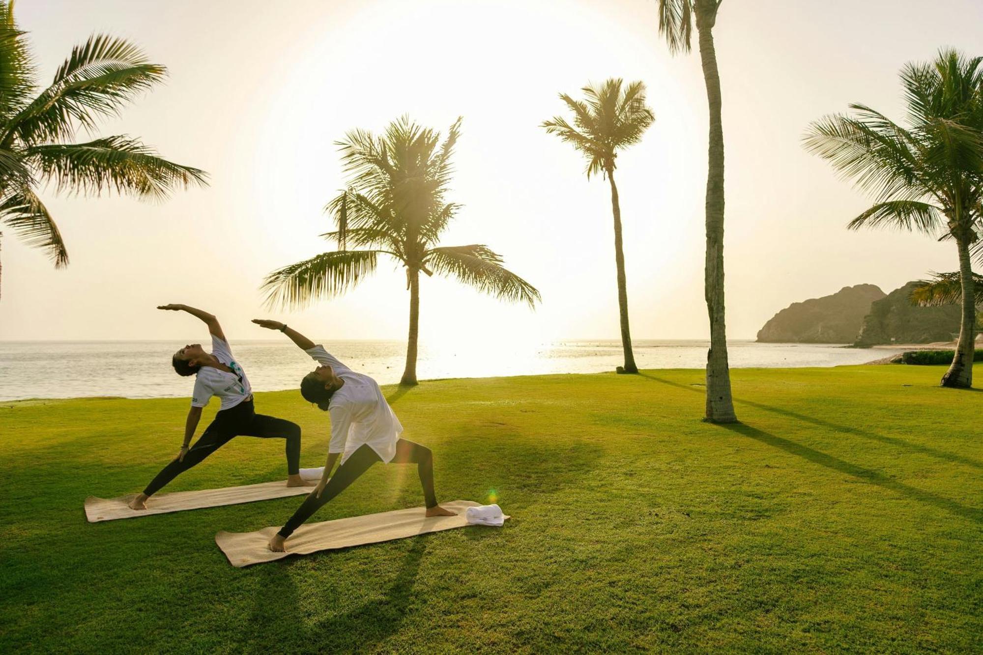 Al Bustan Palace, A Ritz-Carlton Hotel Mascate Esterno foto The Bvlgari Resort, Dubai
