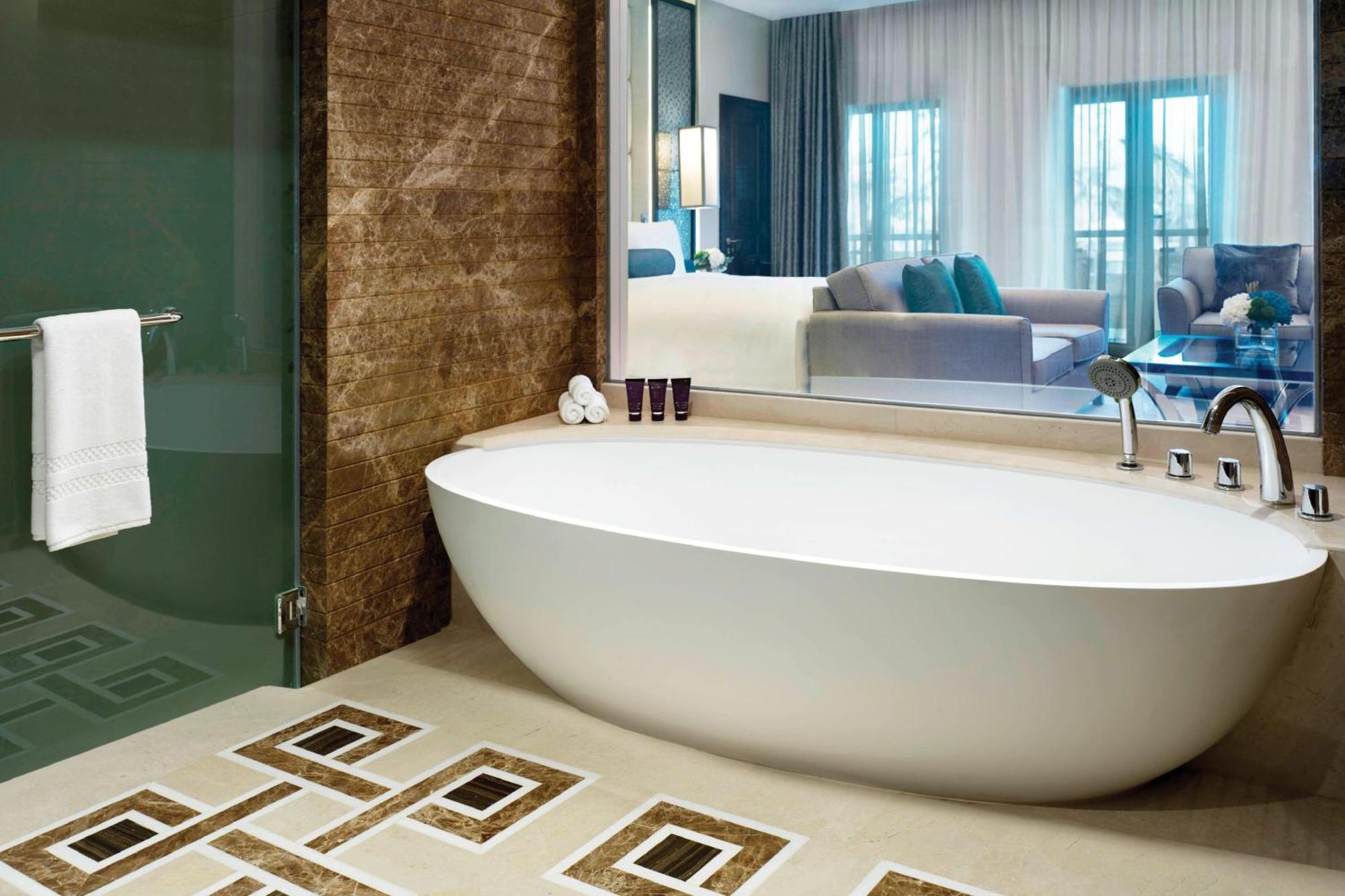 Al Bustan Palace, A Ritz-Carlton Hotel Mascate Esterno foto